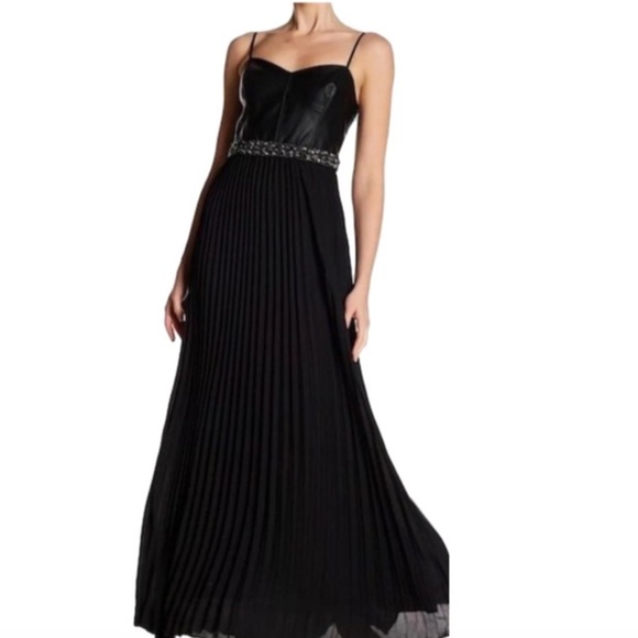 NWOT Laundry By Shelli Segal gown in faux-leather - Picture 2 of 7